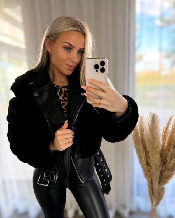 Must luksuslik karvaga tagi naistele