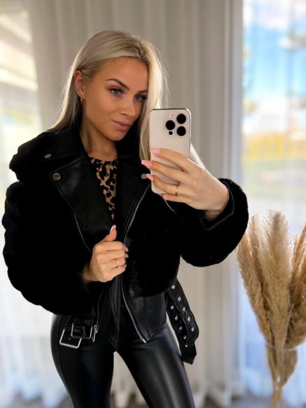 Must luksuslik karvaga tagi naistele