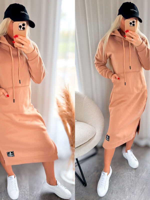 Pruun kapuutsiga naiste pusakleit