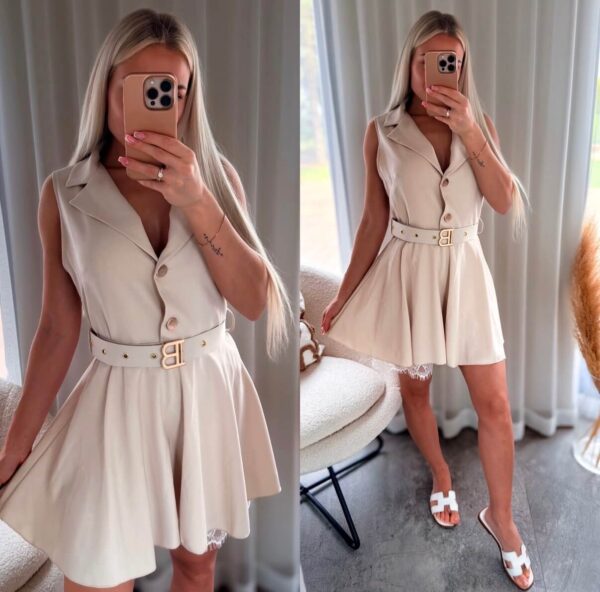 Elegantne jumpsuit-kleit vööga