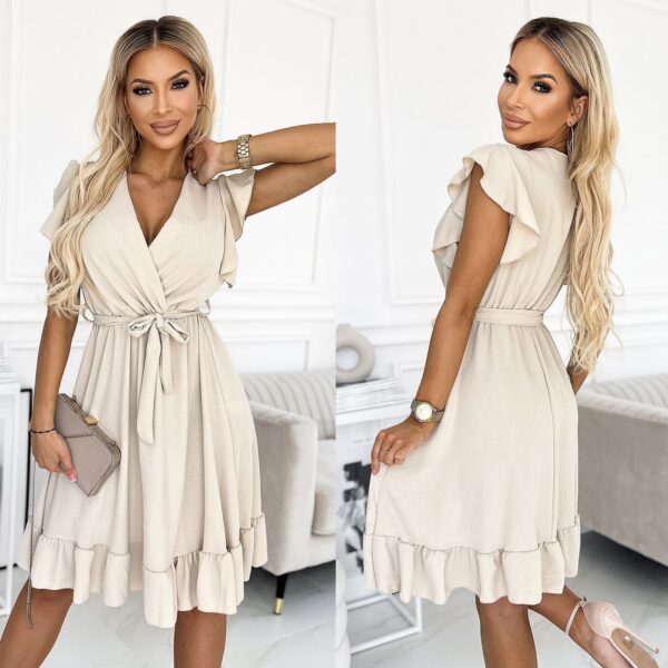 Keskelt seotav beež pidulik kleit