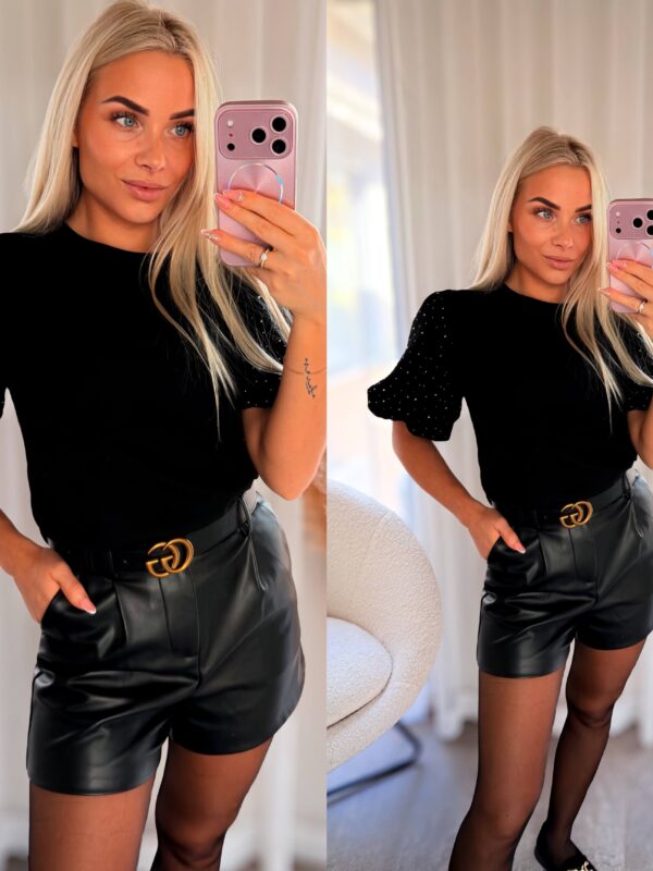 Must pluus kivikestega